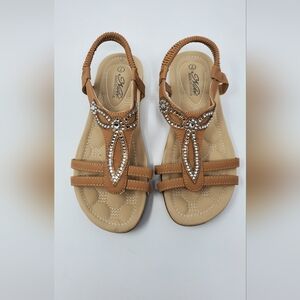 Stylish Tan Sandals with Rhinestone Embellishments
